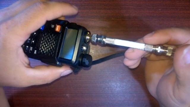 SMA-F переходник или выносная антенна для Baofeng UV 5R смотреть онлайн