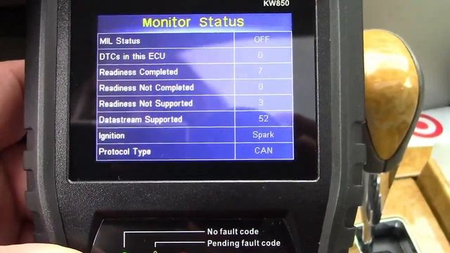 KONNWEI 2.8" Color LCD OBDII Code Scanner Review смотреть онлайн