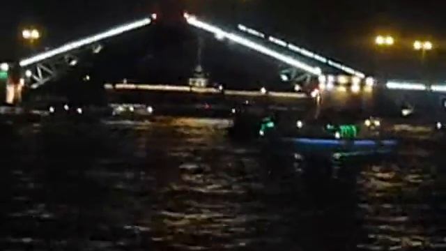 Развод мостов в Питере смотреть онлайн