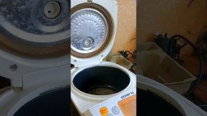 Ремонт мультиварки Polaris, ошибка E5 простой ремонт.