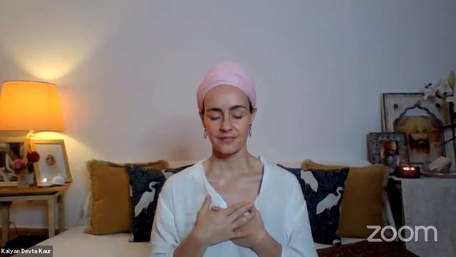 Meditación Dhan Dhan Ram Das Guru смотреть онлайн