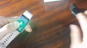 Как СНЯТЬ или ПОМЕНЯТЬ ремешок на смарт-часах Huawei Watch FIT( хуавей вотч фит)