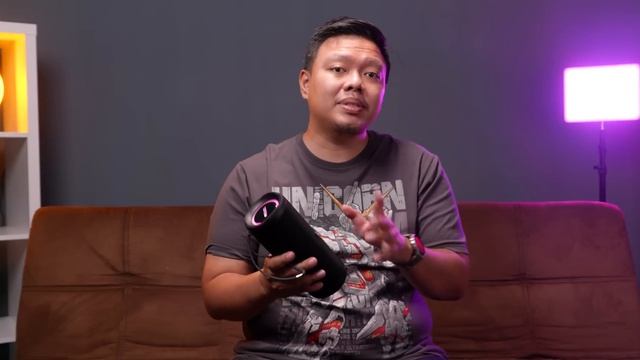 Nyobain speaker bluetooth yang (KATANYA) brand LOKAL! смотреть онлайн