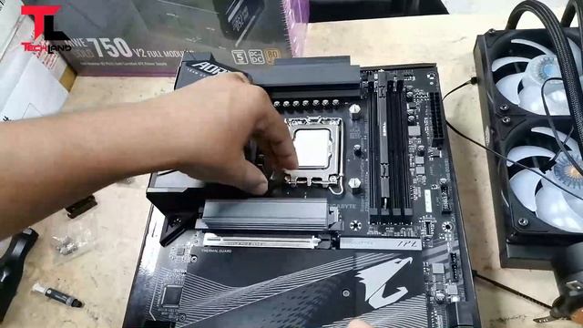 intel 13th Gen Core i7 13700K Gigabyte Z790 AORUS ELITE AX DDR5 NVIDIA T1000 | Tech Land смотреть онлайн