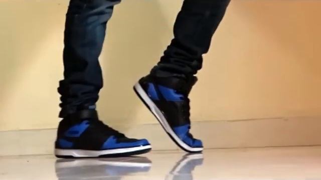 How to do the Moonwalk? || Learn in 2 mins || Nishant Nair Tutorial смотреть онлайн