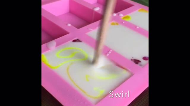 Making Tie Dye Soap (Melt & Pour) смотреть онлайн