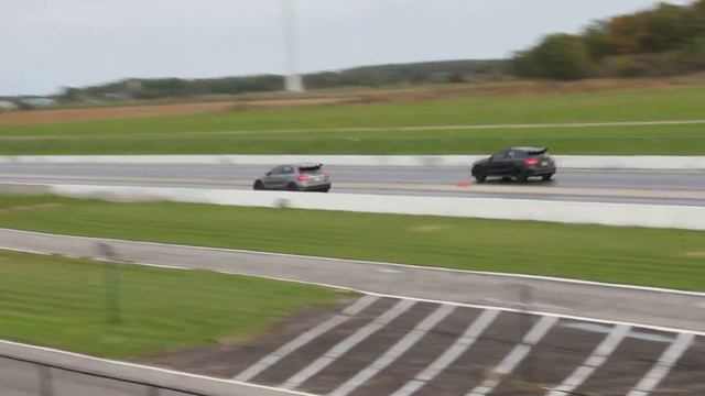 Mercedes GLA 45 AMG vs GLA 45 AMG смотреть онлайн