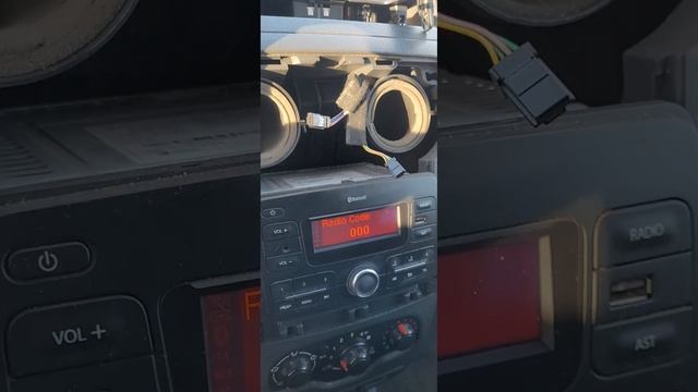 radio code, kod do radio, магнітола код DACIA, RENAULT смотреть онлайн