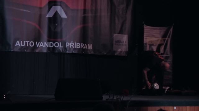 Lucie Pudilová z KBC Příbram (volná disciplína MISS Příbram 2012) смотреть онлайн