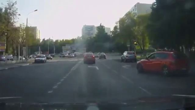 Классные дрифты на дороге смотреть онлайн