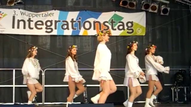 Русский народный танец ,Tanzgruppe"Applaus" Wuppertal смотреть онлайн