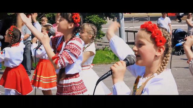 Марш сім'ї. м.Красилів . Виступ дітей. Маргарита Гоба. смотреть онлайн