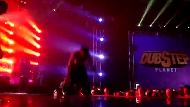 Крупнейший Фестиваль DUBSTEP PLANET/ Илья Артемов смотреть онлайн