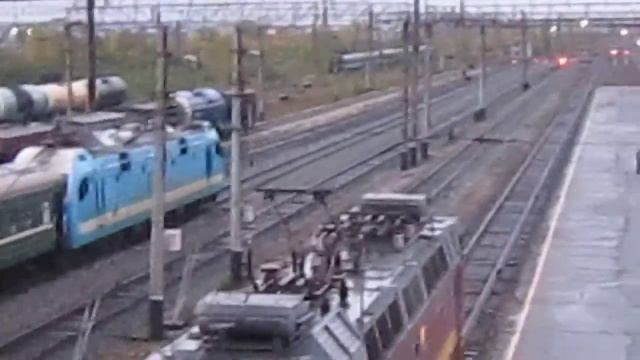 Искрящий пантограф ЧС4т) смотреть онлайн