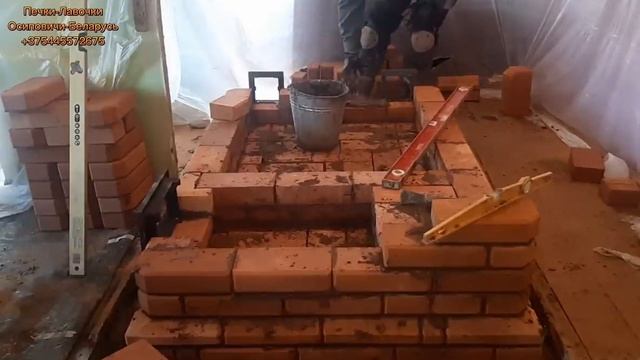 Standing brick oven with a bed. And warm and talk food is possible. Отопительная печь с лежанкой. смотреть онлайн