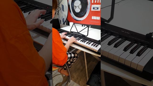 испанский танец на пианино #видео #подпишись #интересно #дом #музыка #музыкант #пианино #пианист смотреть онлайн