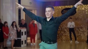 Красивая крымскотатарская хайтарма от друзей на свадьбе (PRESTIGE 2022)