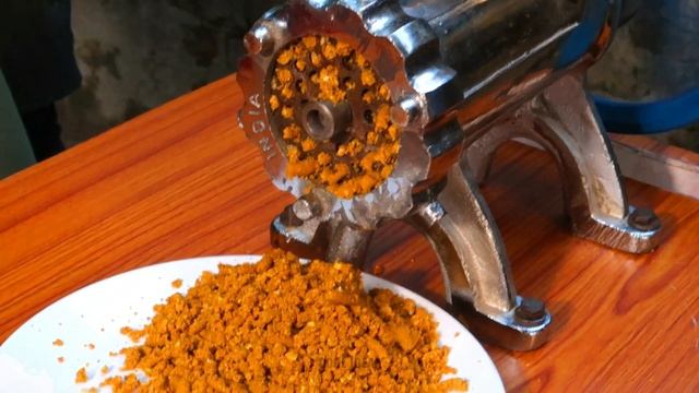 EXPERIMENT: SOAP vs MEAT GRINDER смотреть онлайн
