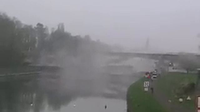 Destruction du pont routier de Pont-à-Celles смотреть онлайн