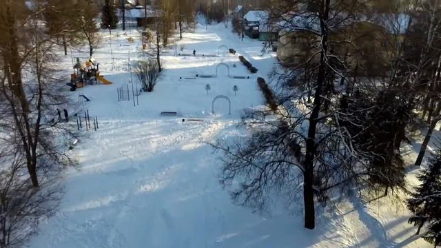 Сюжет вид с верху. г. Карачев 2021г. Съёмка Hubsan h117s zino. смотреть онлайн