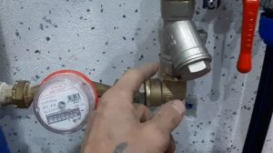 Водопровод замерз что делать? Греющий кабель в помощь #мастернастодел  Павел