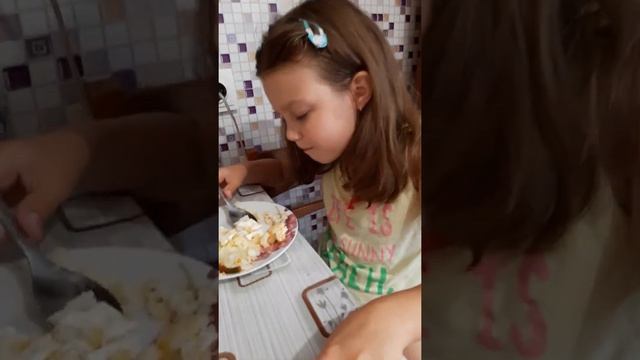 Челендж с едой дома, как уговорить ребенка покушать