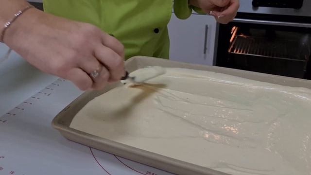 Яблочный пирог шарлотка смотреть онлайн