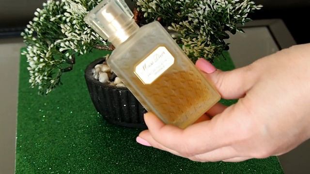 Perfume Review : Miss Dior Originale!