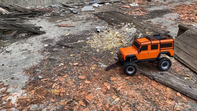 4WD LAND ROVER DEFENDER, ROCK CRAWLER, 1/8 RC UNBOXING & EXTREME TRIAL TEST - 4K смотреть онлайн