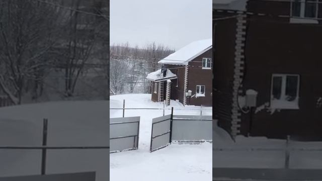 Дом из шоколадного кирпича.