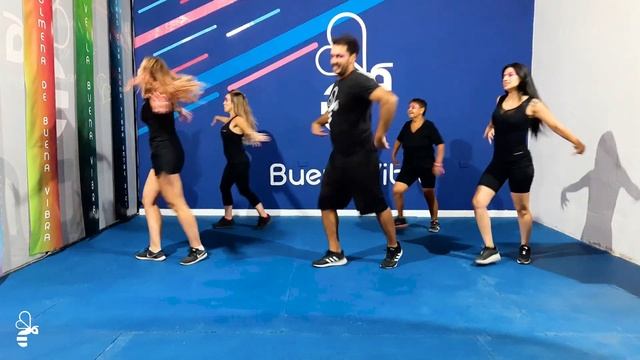 María - Ricky Martin / Coreografía BeeDance / Buena Vibra смотреть онлайн
