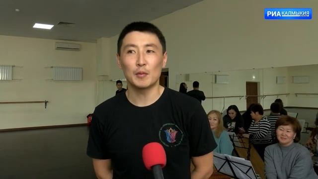 Ансамбль «Тюльпан» запланировал гастрольный тур смотреть онлайн