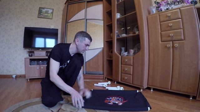 Лежанка для кошки из полипропиленовой трубы.Игры на ней сводят его с ума, удовольствию нет предела) смотреть онлайн