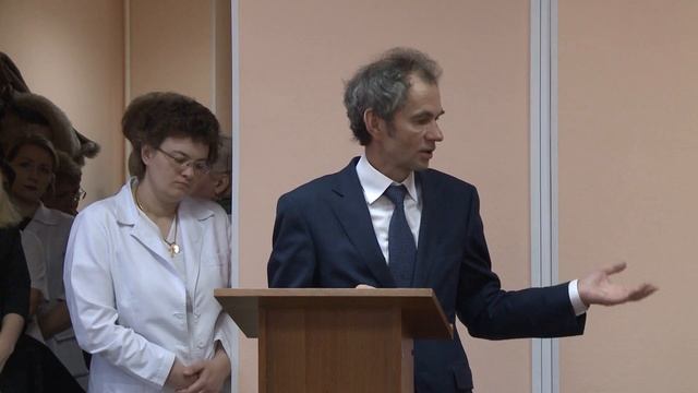 Вступление в должность нового главного врача города смотреть онлайн