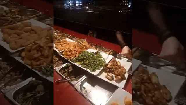 Ресторан Вок в Барселоне смотреть онлайн