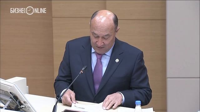 Марат Ахметов: "Посадка картофеля в Татарстане завершена на 83%" смотреть онлайн