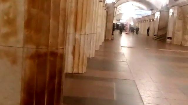 Новослободская самая красивая станция самого красивого Московского Метро смотреть онлайн