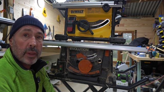Small Workshop Table Saws: Evolution Rage 5s Vs DeWalt DWE7485. смотреть онлайн