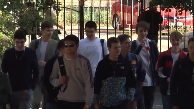 Как выпускники сдают ЕГЭ? смотреть онлайн