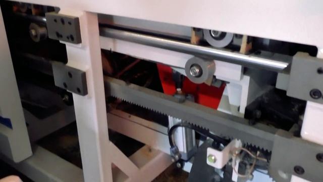 Панельная пила KDT KS232 смотреть онлайн