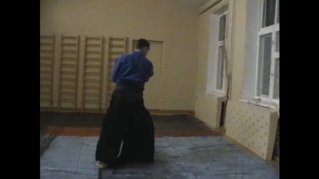 Комплекс ударов ножом на 12 движний(танто ката) смотреть онлайн