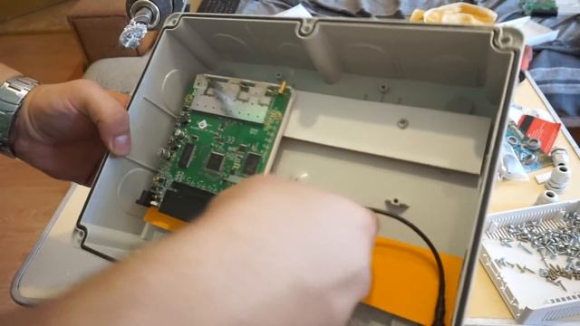 [Часть 1.1]Сборка 3G комплекта на базе MIKROTIK и модема Huawei EC 306-2 смотреть онлайн