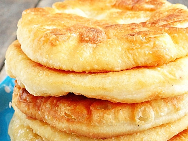 Лепешки с картошкой!Я их слепила из того, ЧТО БЫЛО))) смотреть онлайн