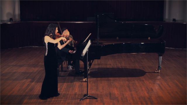 Poulenc, Violin Sonata (2nd and 3rd mvts) | Irène Duval смотреть онлайн