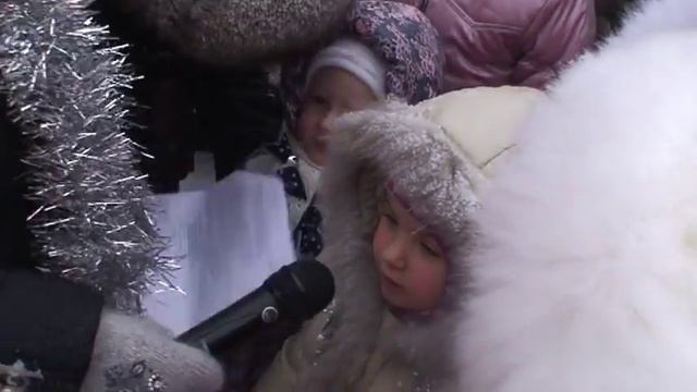 3.01.2016г. Новогодний праздник во дворе дома №74 по ул.Ставропольская смотреть онлайн