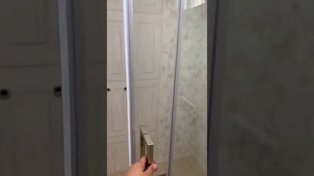 Душевая кабина с раздвижными дверьми смотреть онлайн