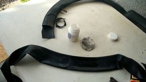 Как заклеить,устранить прокол в камере велосипеда в домашних условия без каких либо приспособлений?