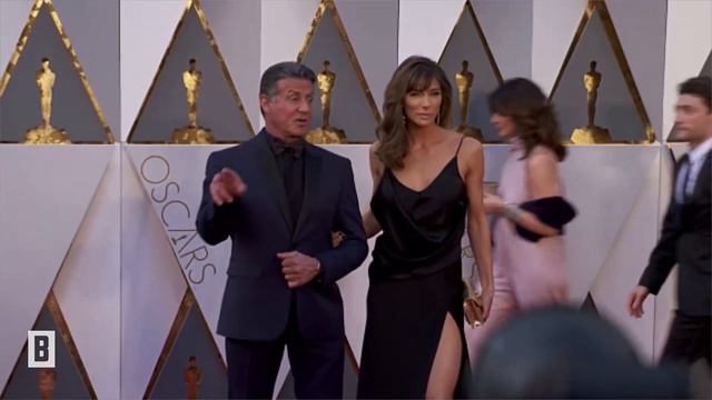 Sylvester Stallone – Besucher baff: Nach Ehe-Aus zeigt er sich gelöst auf Premiere смотреть онлайн