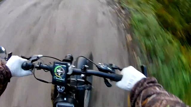 Электрофэтбайк. Качу по грунтовой дороге. смотреть онлайн