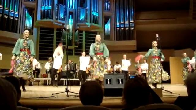 Танцы!! Хор им. М. Пятницкого смотреть онлайн